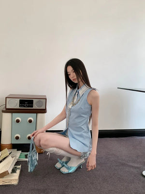 Classic Collar Sleeveless Shirt